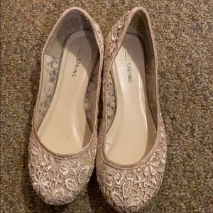 Lace flats